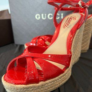 Gucci Penelope Logo Patent Leather Espadrille Wedge Sandals in Red